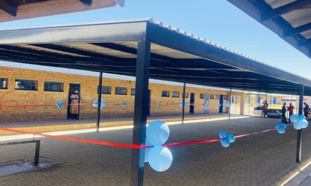 Southey Contracting Hands Over Shelter to Buyani Primary School in eMbalenhle